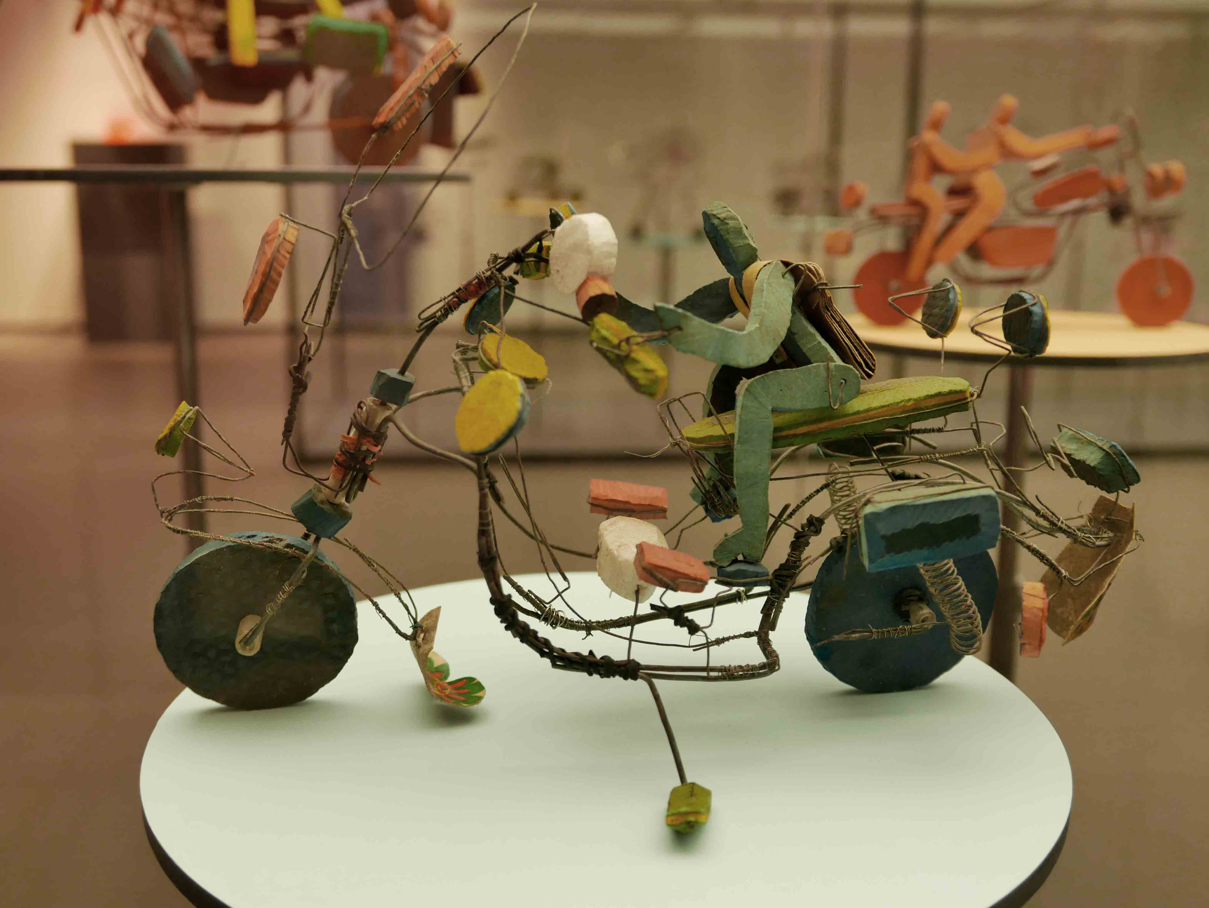 アート・デザイン・音楽 Auto Didaktika: Wire Models from Burundi Auto Didactica. Wire Models from Burundi | Ethnographic Museum | UZH